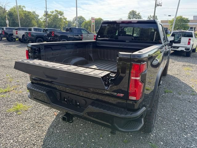 New 2026 Chevrolet Silverado 2500 ZR2 w/ Snow Plow Prep/Camper Package AWD/4WD image 5
