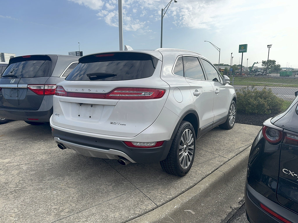 Used 2017 Lincoln MKC Reserve AWD/4WD image 2