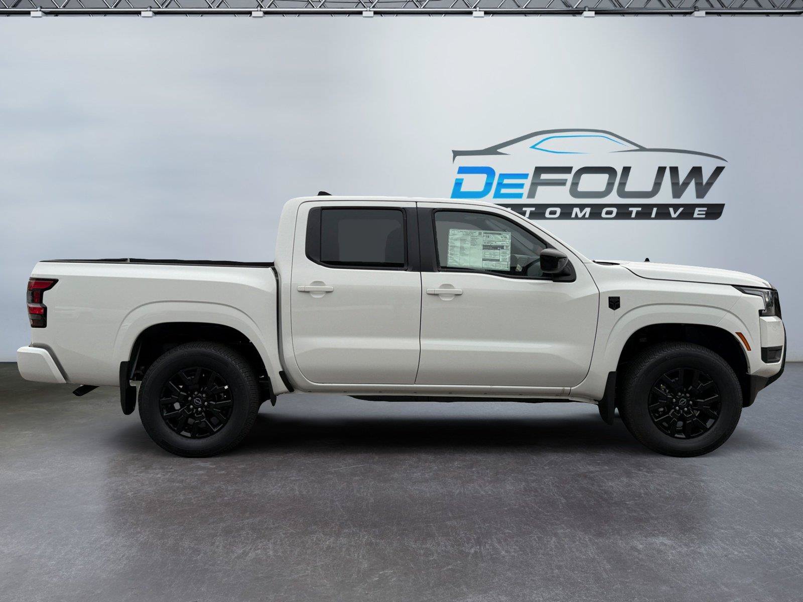 New 2026 Nissan Frontier SV w/ Tow Package AWD/4WD image 2