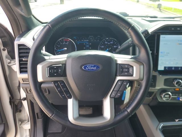 Used 2022 Ford F250 Lariat w/ Black Appearance Package AWD/4WD image 19