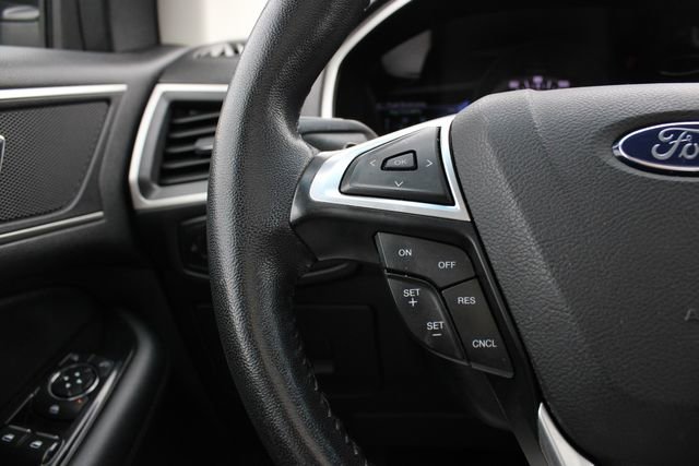 Used 2016 Ford Edge SEL w/ Equipment Group 201A image 12