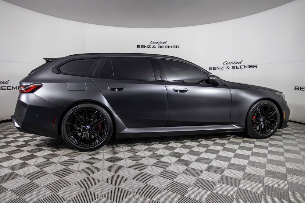Used 2025 BMW M5 Touring AWD/4WD image 5
