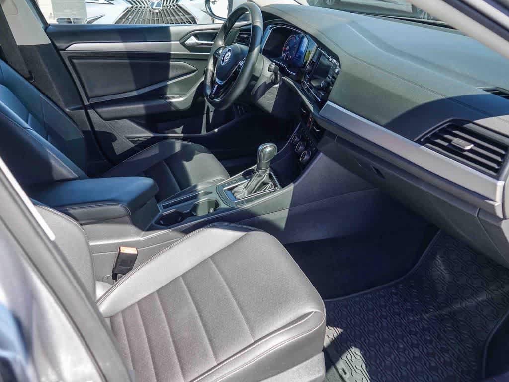Used 2021 Volkswagen Jetta SE image 15