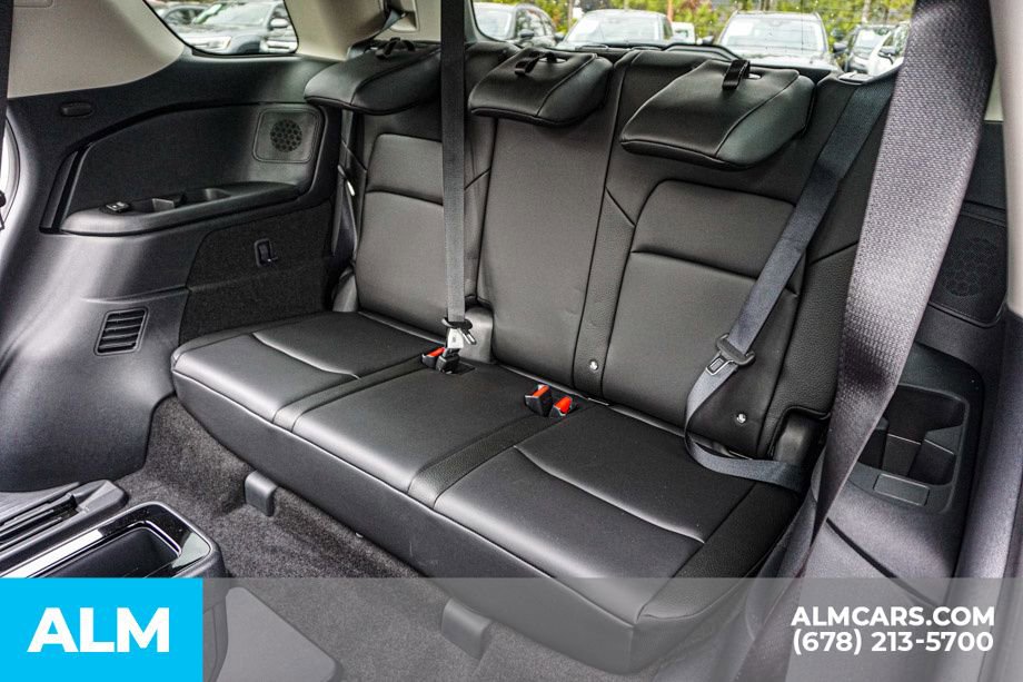 Used 2025 Nissan Pathfinder SL w/ SL Premium Package image 22