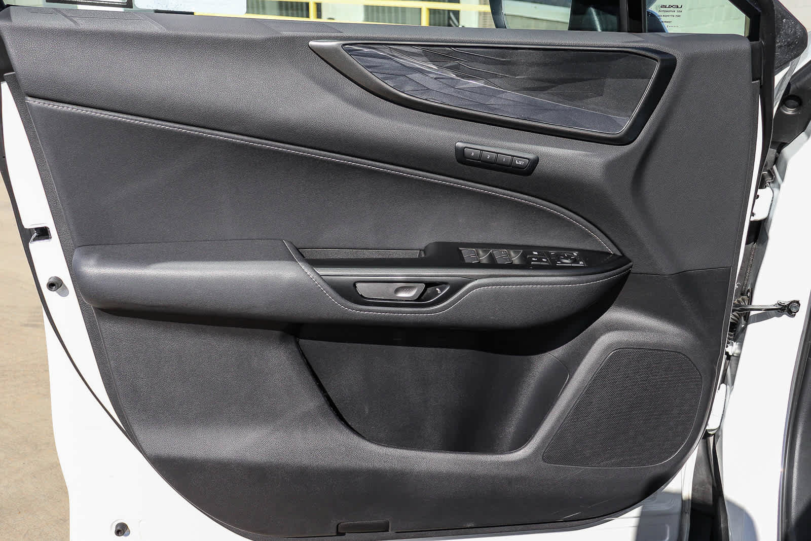Certified 2025 Lexus NX 250 FWD w/ Premium Package image 22