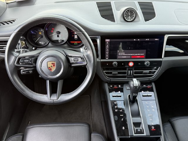 Used 2023 Porsche Macan S w/ Premium Package Plus AWD/4WD image 11