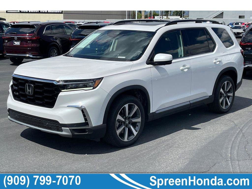 Certified 2025 Honda Pilot Elite