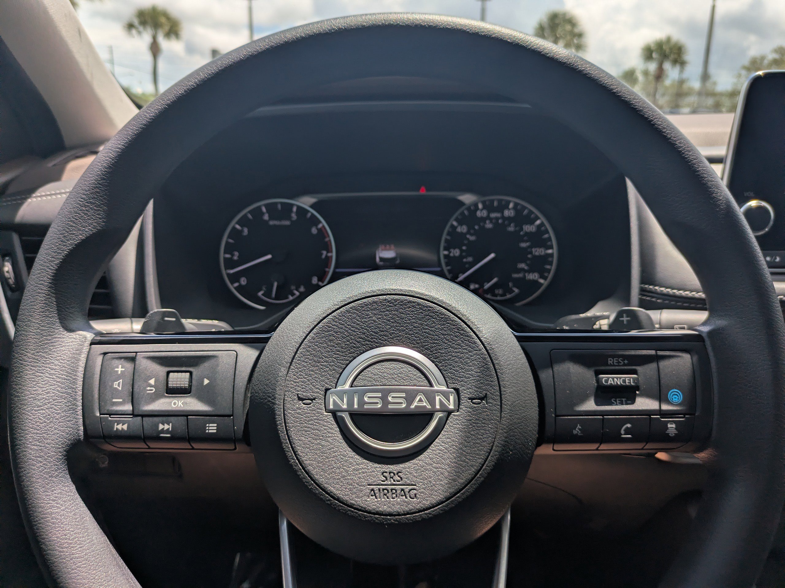 Certified 2023 Nissan Rogue SV FWD image 27