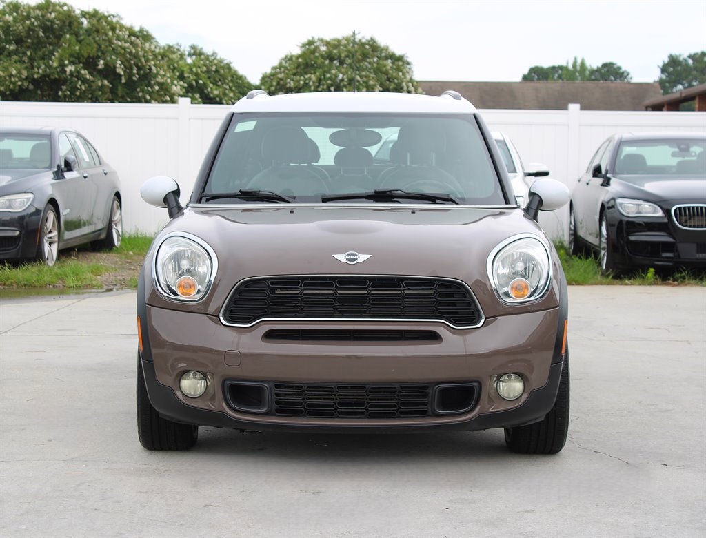 Used 2012 MINI Cooper Countryman S image 2