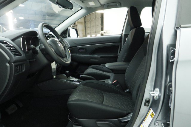 New 2026 Mitsubishi Outlander Sport ES AWD/4WD image 6