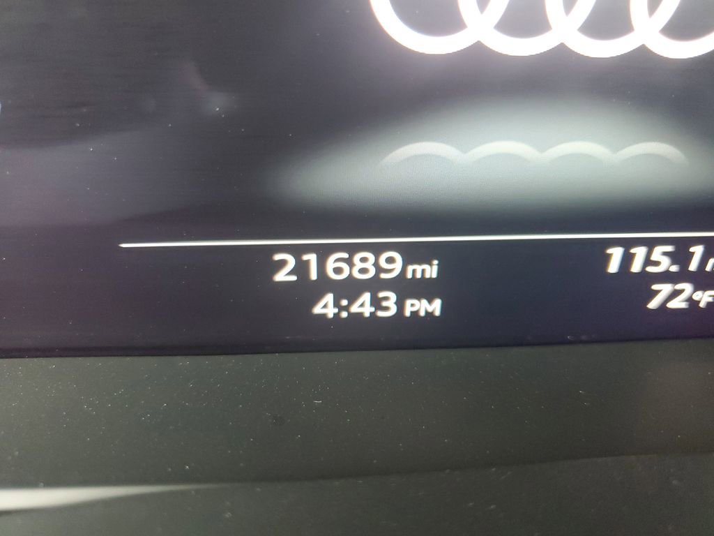 Used 2023 Audi SQ7 Prestige image 23