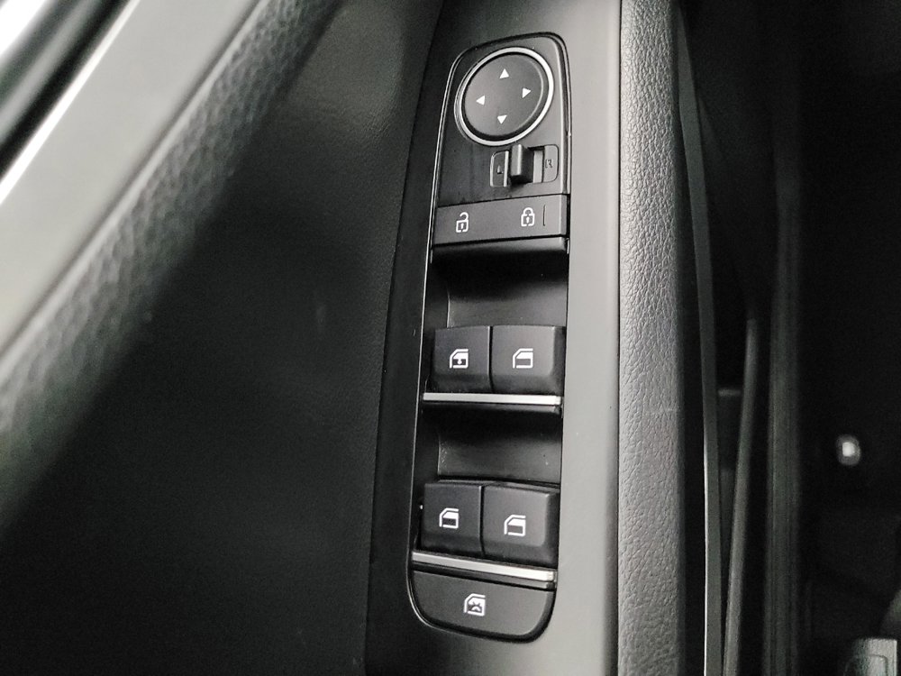 Used 2024 Kia Soul LX w/ Option Group 015 image 27