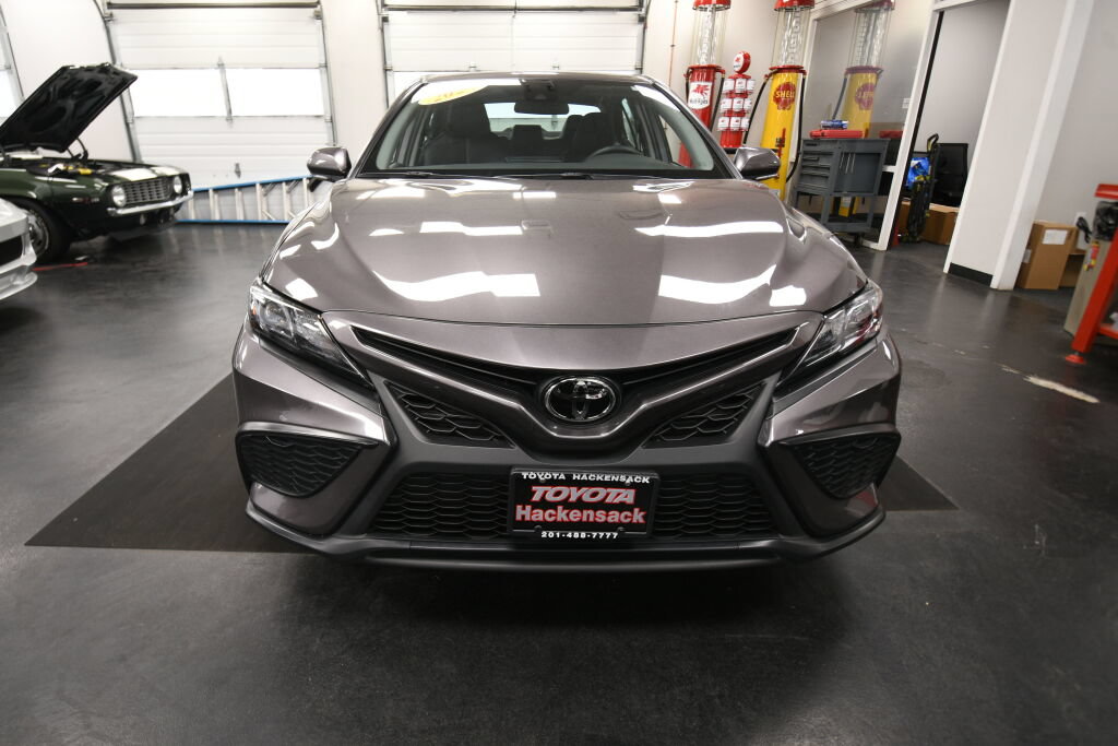 Certified 2024 Toyota Camry SE w/ Cold Weather Package FWD image 3