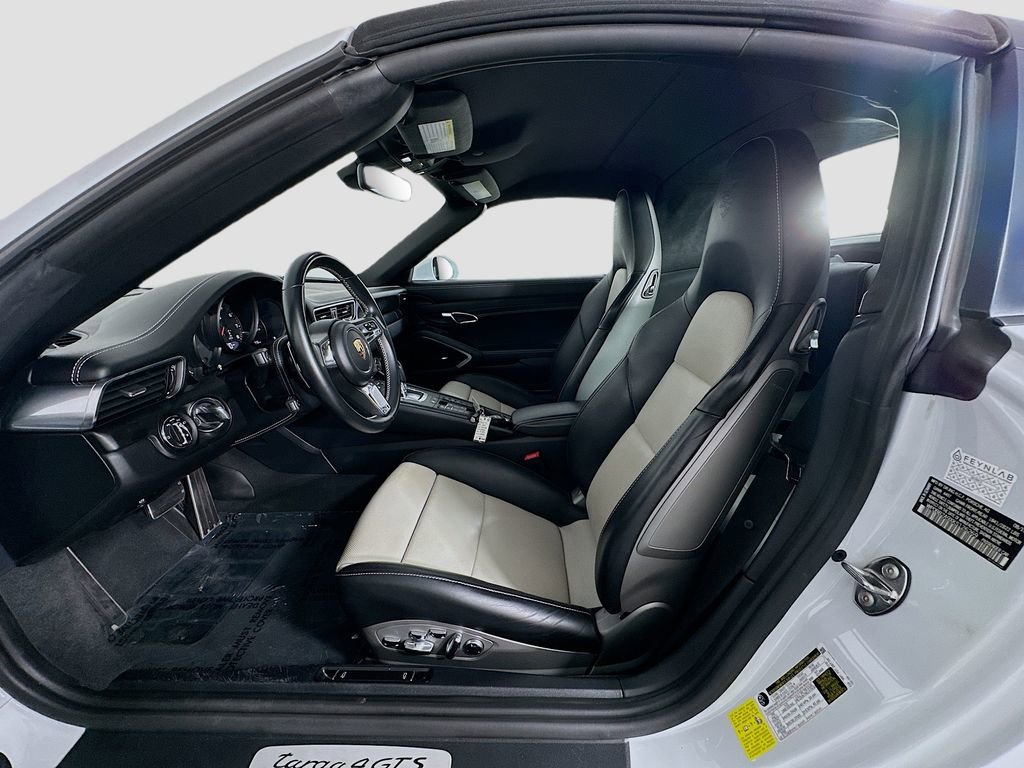Certified 2019 Porsche 911 Targa 4 GTS image 5
