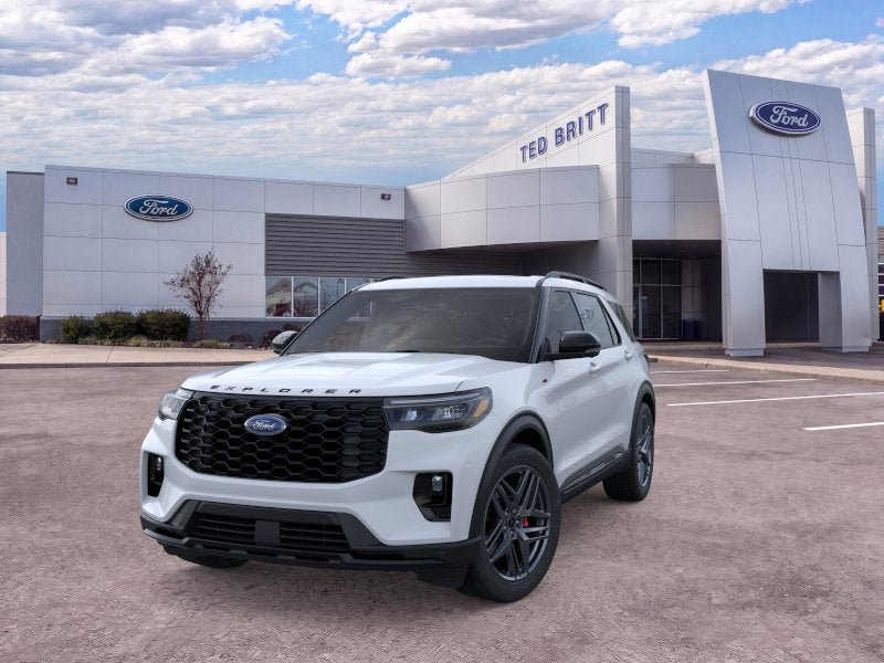 New 2026 Ford Explorer ST-Line w/ ST-Line Street Pack AWD/4WD image 3