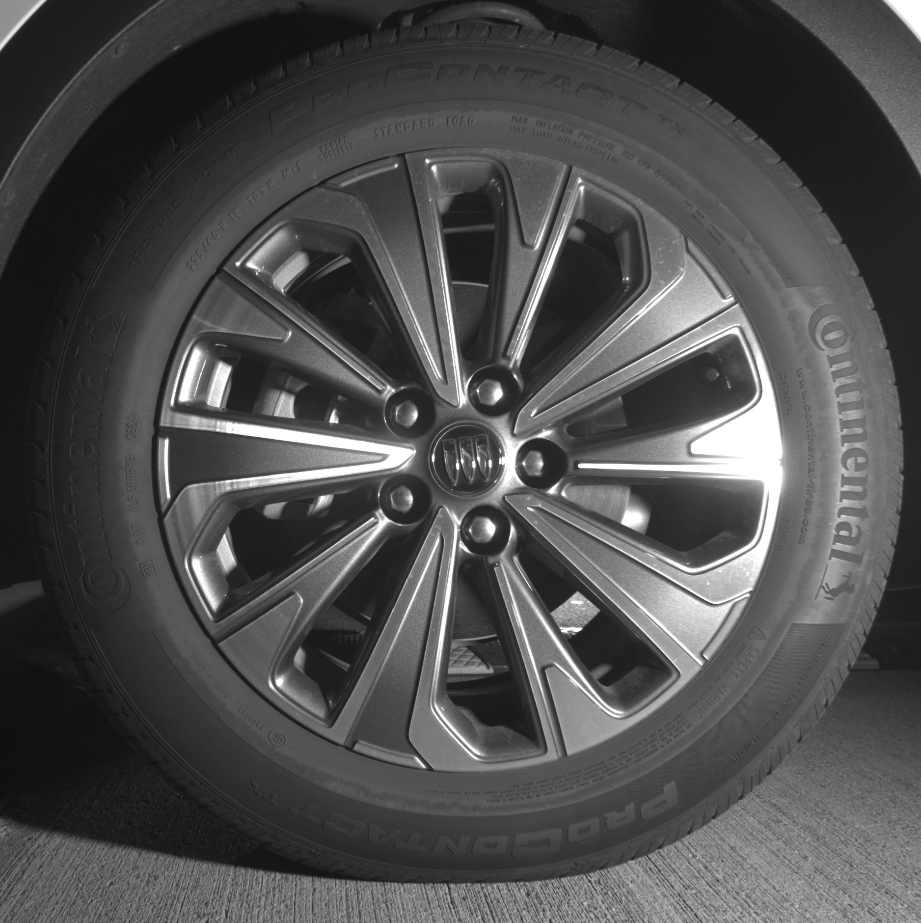 Used 2024 Buick Envision Preferred image 12