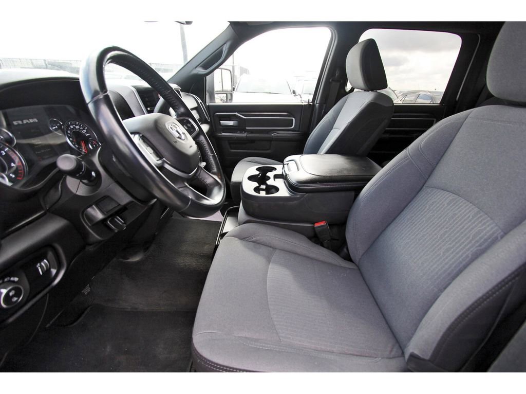 Used 2024 RAM 2500 Big Horn image 6