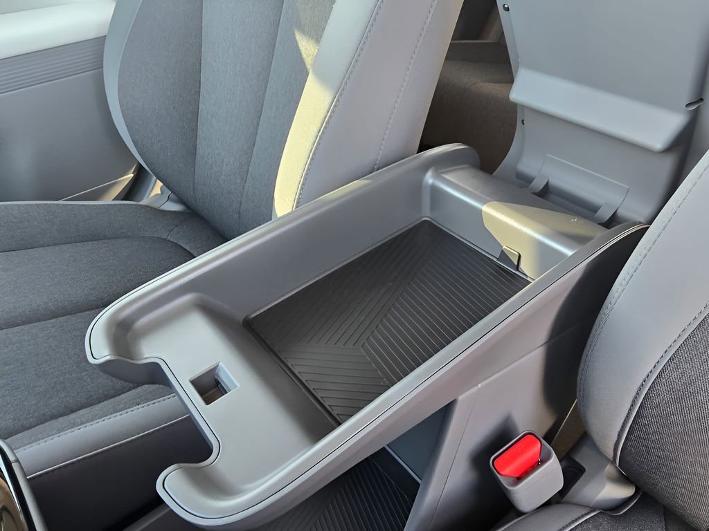 New 2026 Hyundai Ioniq 5 SE image 30