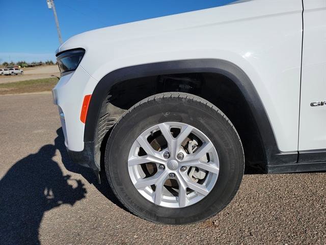 Used 2023 Jeep Grand Cherokee Limited image 10