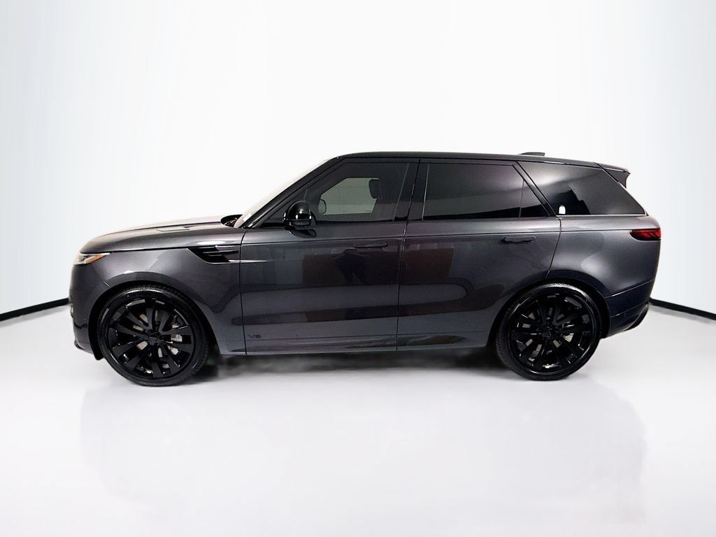 New 2026 Land Rover Range Rover Sport Dynamic SE AWD/4WD image 8