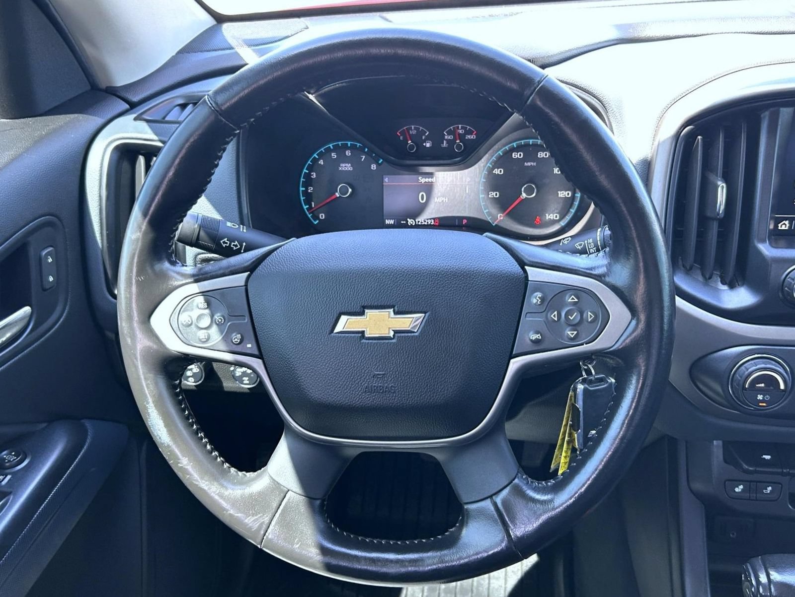 Certified 2021 Chevrolet Colorado Z71 AWD/4WD image 11