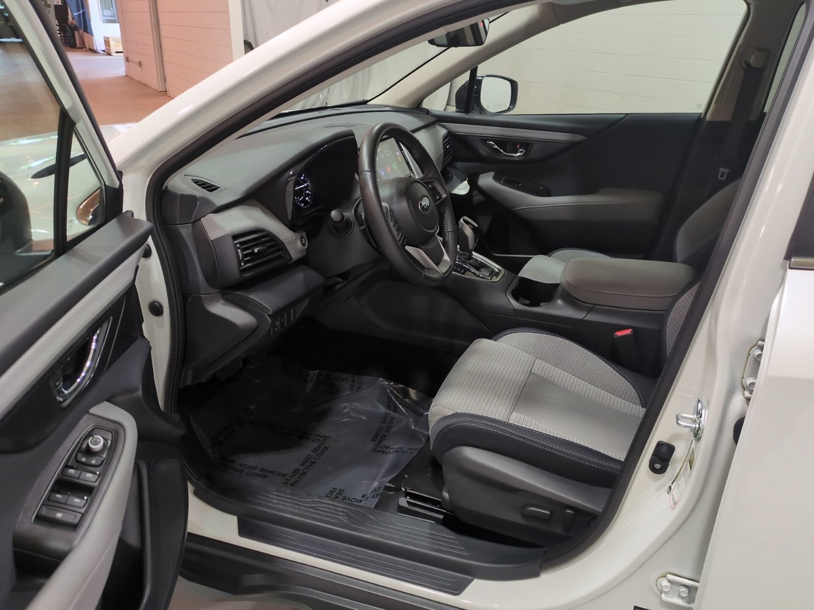 Certified 2025 Subaru Outback Premium AWD/4WD image 16