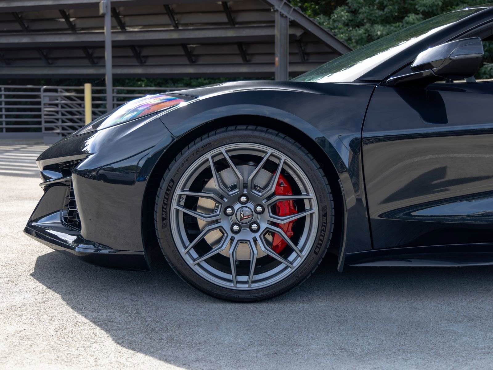 Used 2024 Chevrolet Corvette Z06 w/ Stealth Interior Trim Package image 13