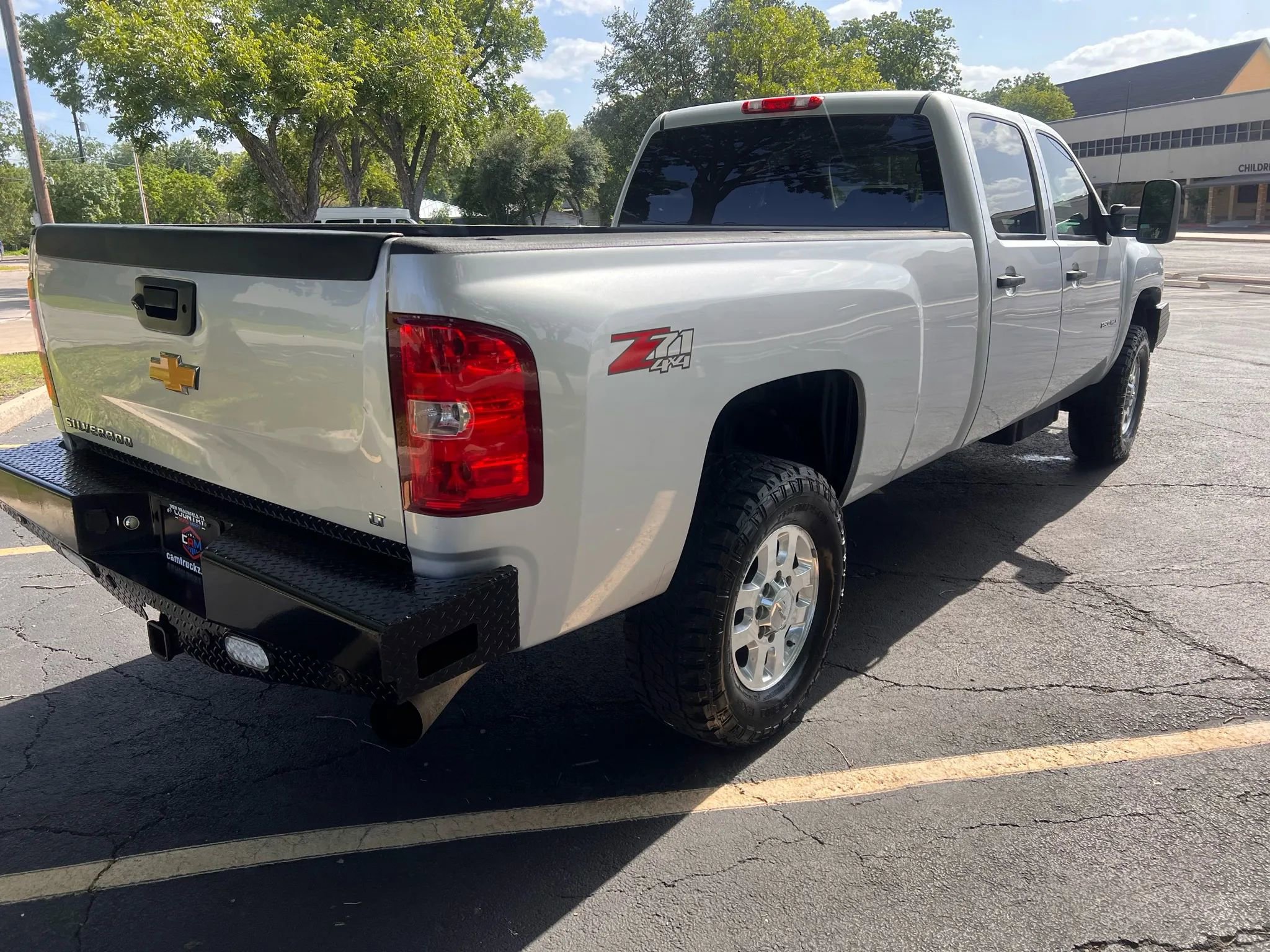 Used 2013 Chevrolet Silverado 2500 LT w/ Interior Plus Package image 6