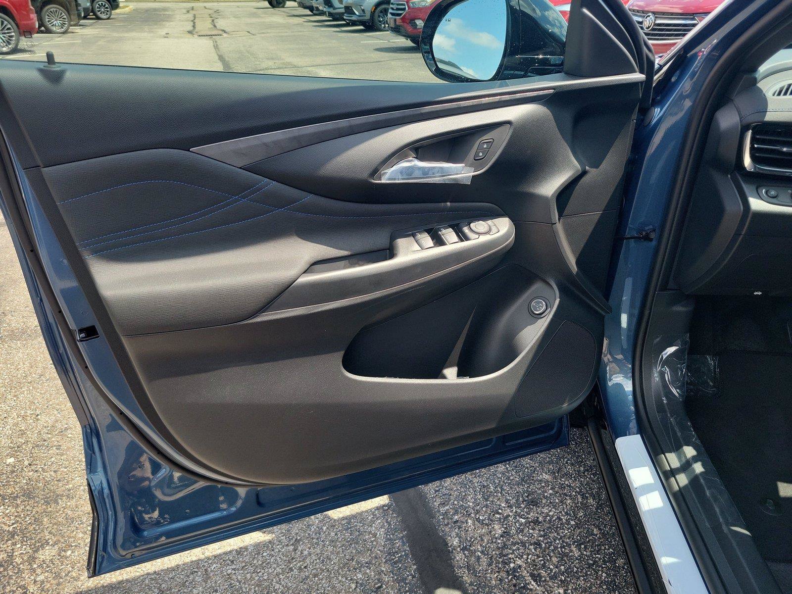 New 2026 Buick Envista Sport Touring w/ Convenience I Package FWD image 18