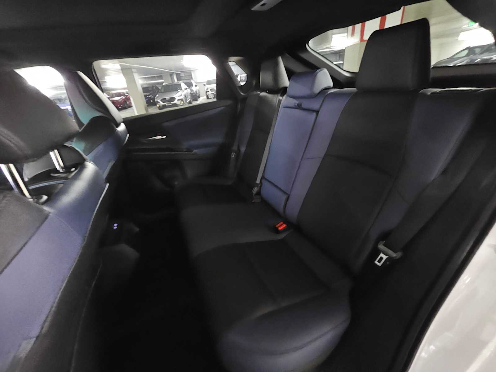 New 2026 Subaru Solterra AWD/4WD image 17