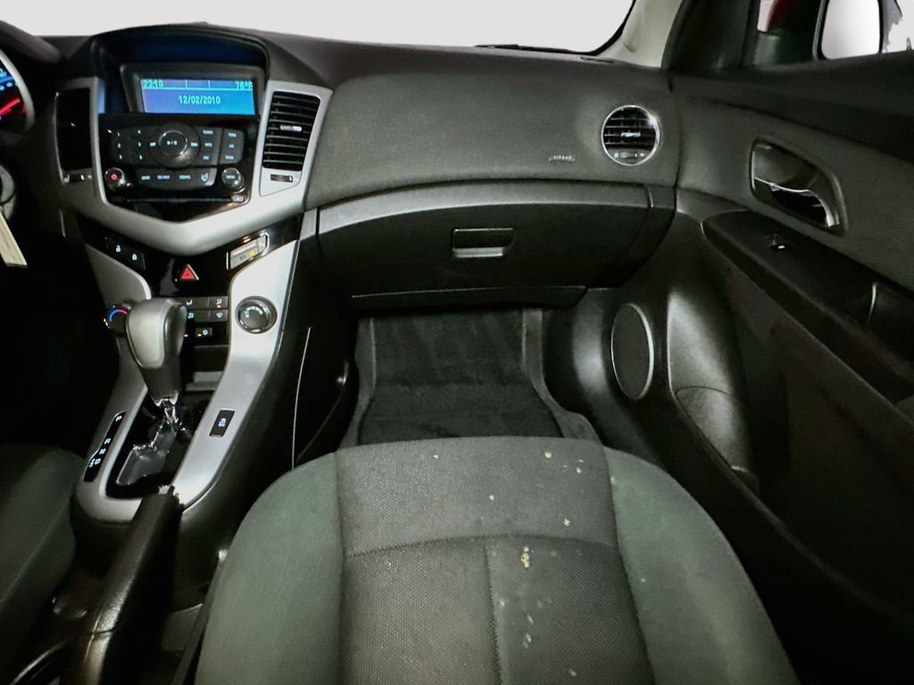 Used 2011 Chevrolet Cruze LT FWD image 29