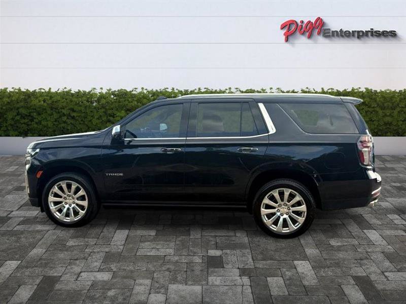 Used 2022 Chevrolet Tahoe Premier w/ Premium Package 2 RWD image 3