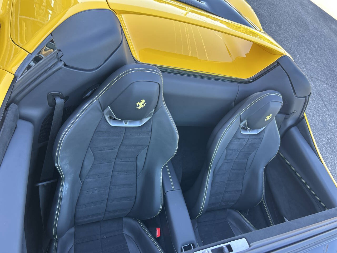 Used 2026 Ferrari 296 GTS RWD image 37