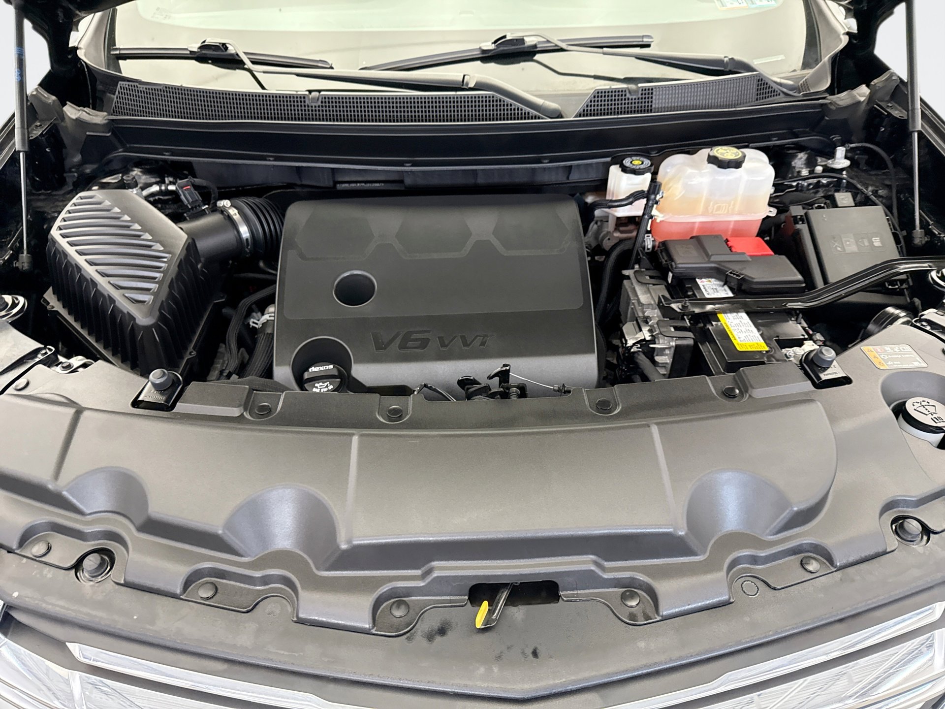 Used 2023 Chevrolet Traverse LT image 23