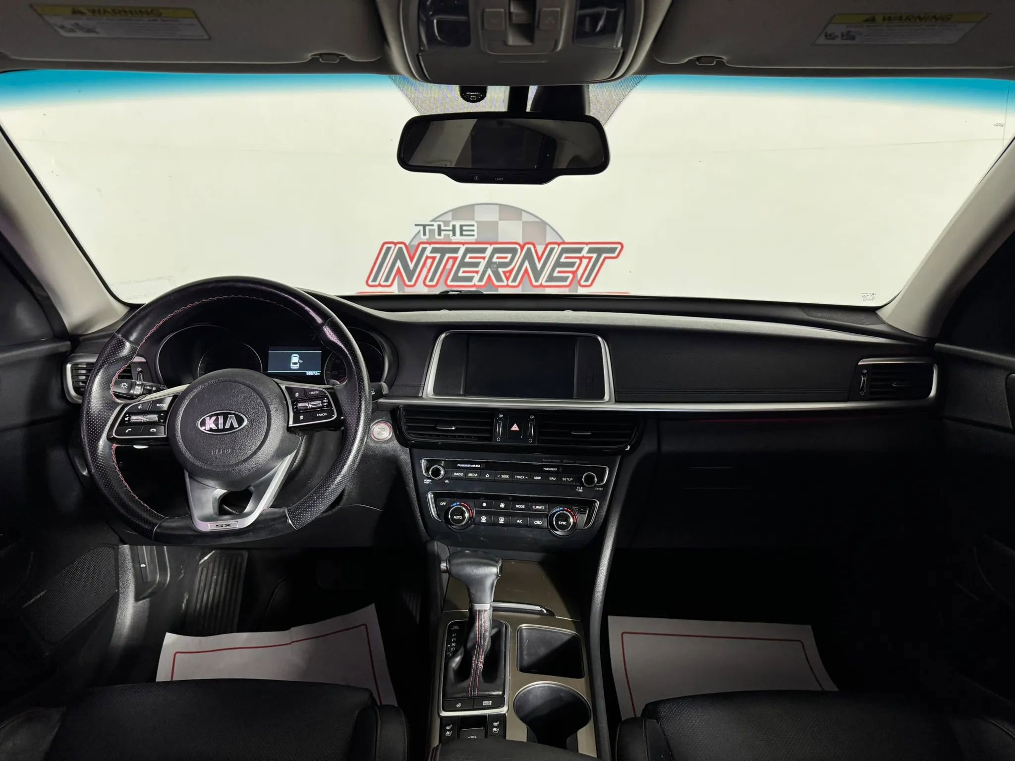 Used 2019 Kia Optima SX FWD image 11