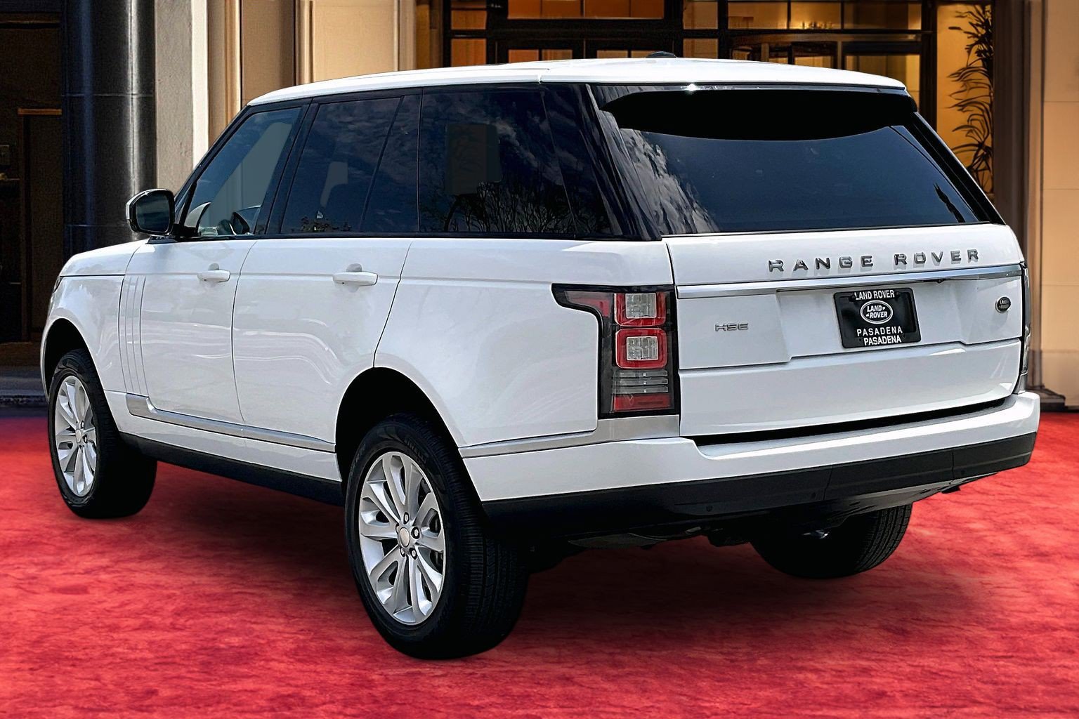 Used 2014 Land Rover Range Rover HSE AWD/4WD image 11