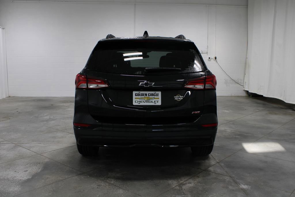 Used 2024 Chevrolet Equinox RS w/ RS Leather Package image 9