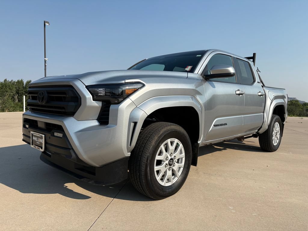 Used 2024 Toyota Tacoma SR5 AWD/4WD image 1