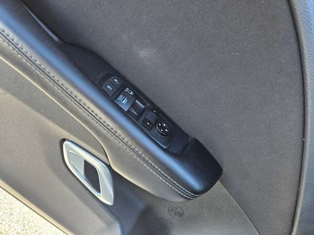 Used 2021 Dodge Challenger SXT w/ Driver Convenience Group image 11