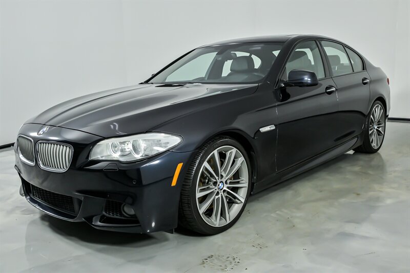 Used 2013 BMW 550i Sedan RWD image 5