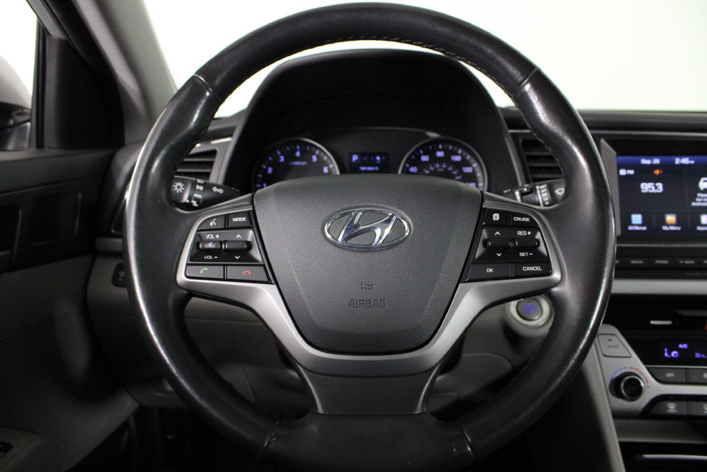 Used 2018 Hyundai Elantra Value Edition FWD image 24