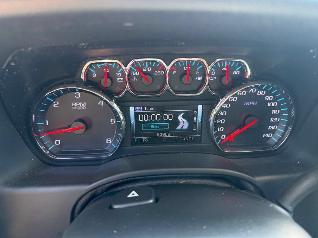 Used 2020 Chevrolet Tahoe LT w/ Luxury Package AWD/4WD image 15