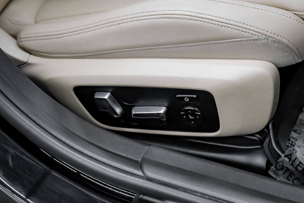 Used 2019 BMW 330i Sedan RWD image 38