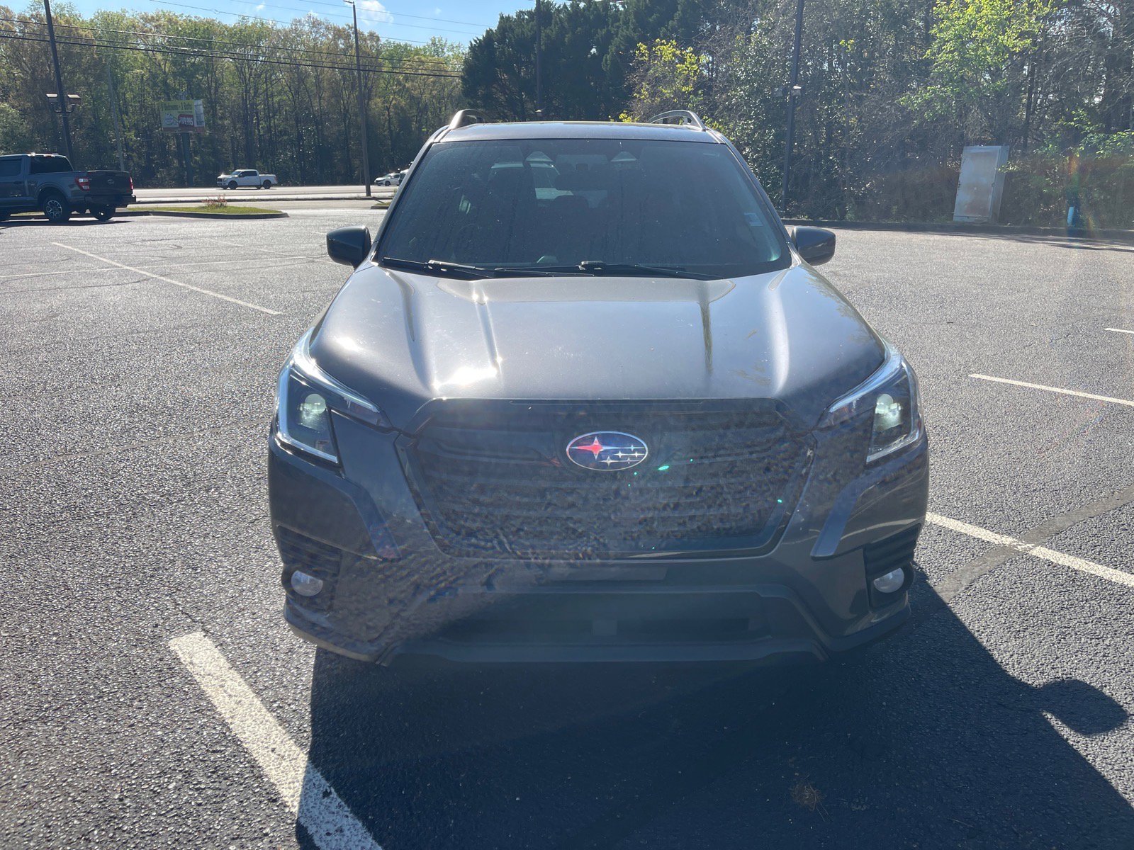 Used 2023 Subaru Forester Premium image 2