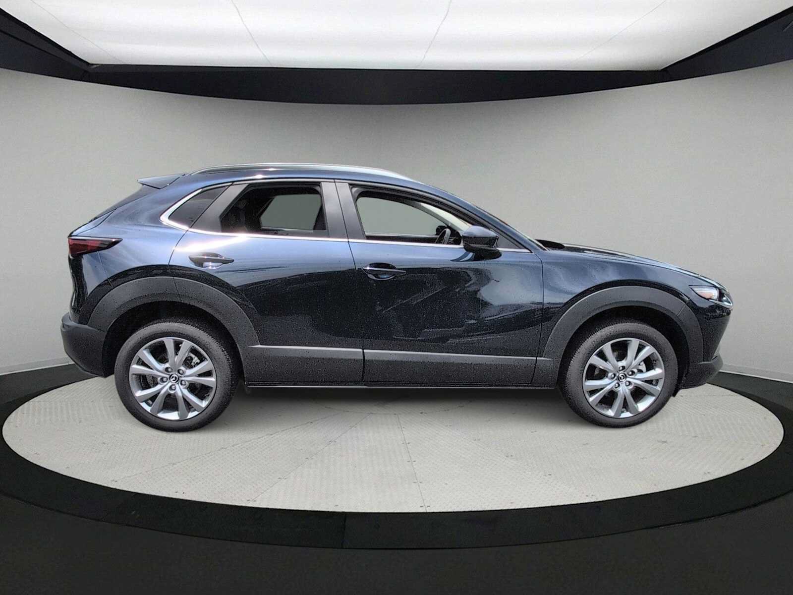 Used 2025 MAZDA CX-30 AWD 2.5 S w/ Preferred Package image 9