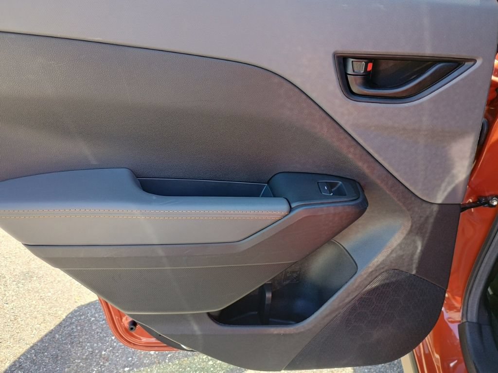 Certified 2024 Subaru Crosstrek 2.5i Wilderness w/ Crosstrek Mirror Package AWD/4WD image 15
