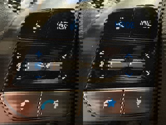 Used 2023 Hyundai Santa Cruz SEL Premium w/ Cargo Package image 18