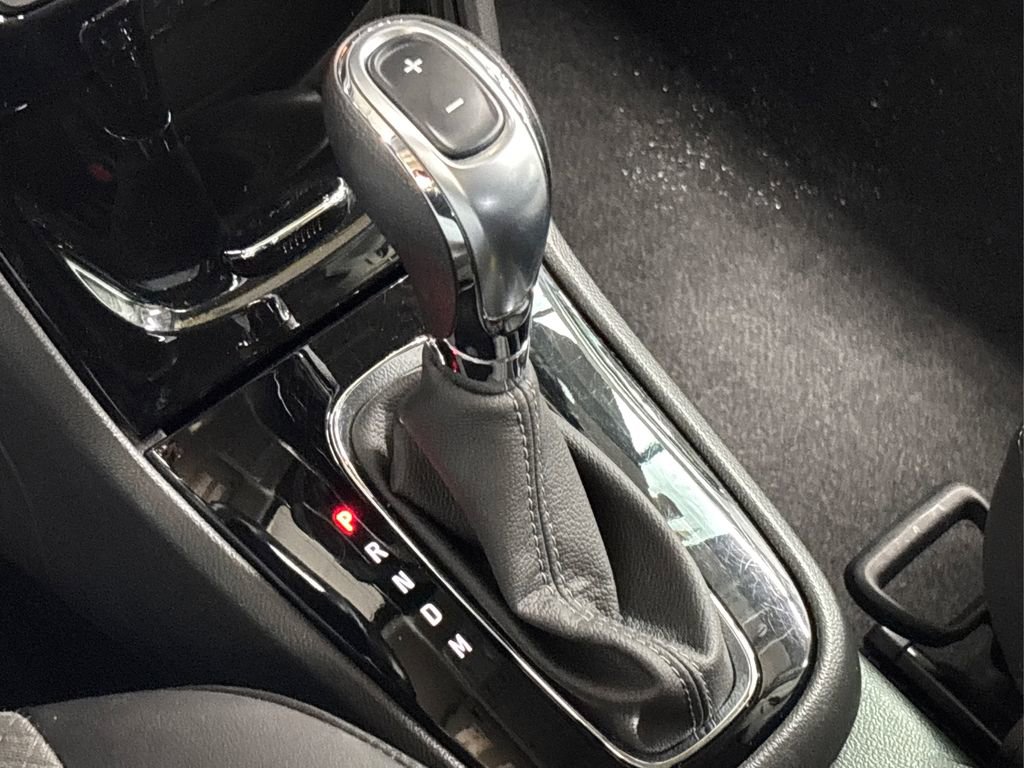 Used 2019 Buick Encore Preferred image 35
