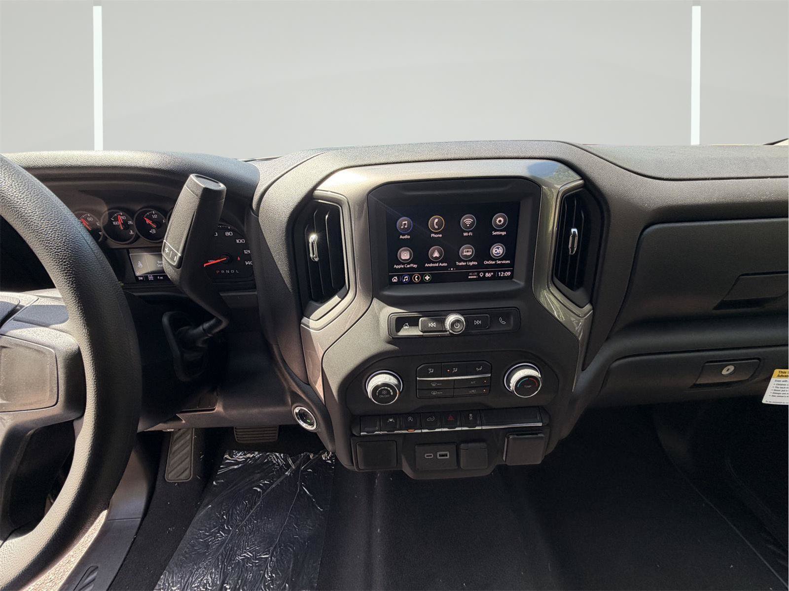 New 2026 Chevrolet Silverado 1500 Custom w/ LPO, Dark Essentials Package AWD/4WD image 16
