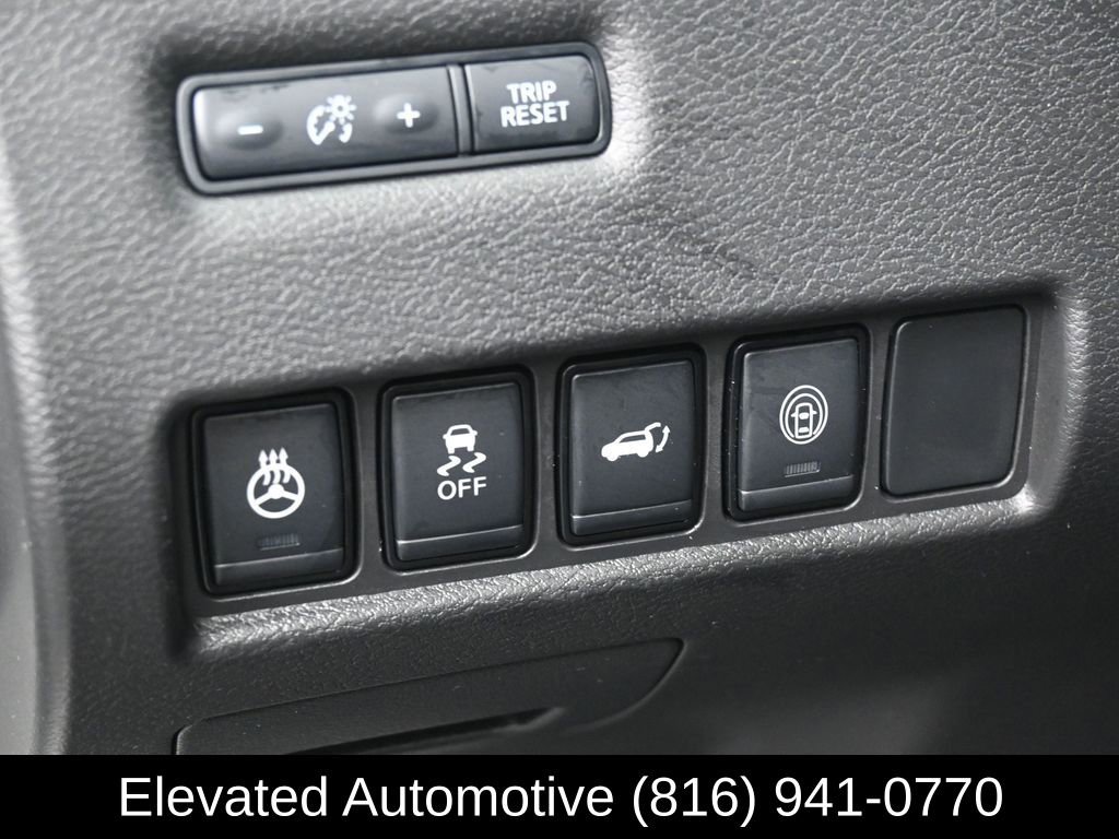 Used 2024 Nissan Murano Platinum w/ Cargo Package image 14